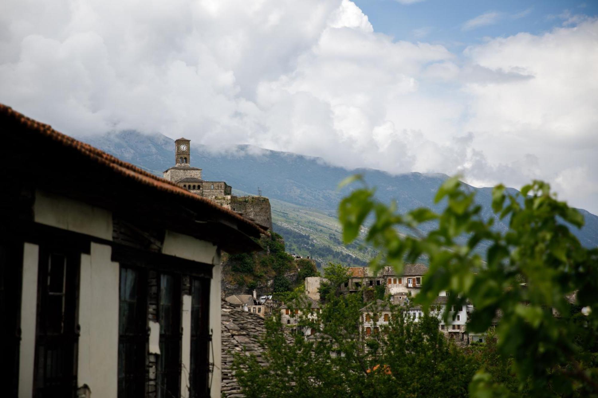 Gjirokastër Guva Guest House מראה חיצוני תמונה