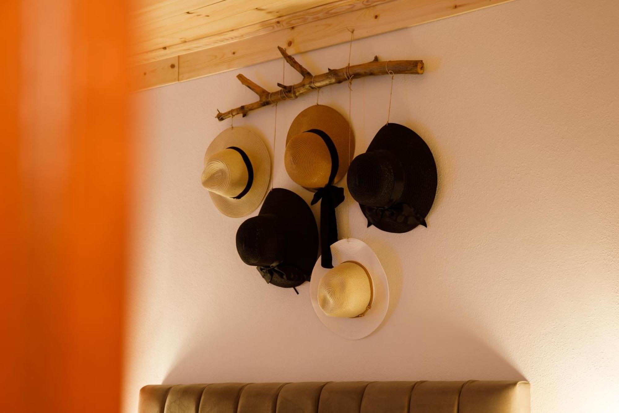 Gjirokastër Guva Guest House מראה חיצוני תמונה