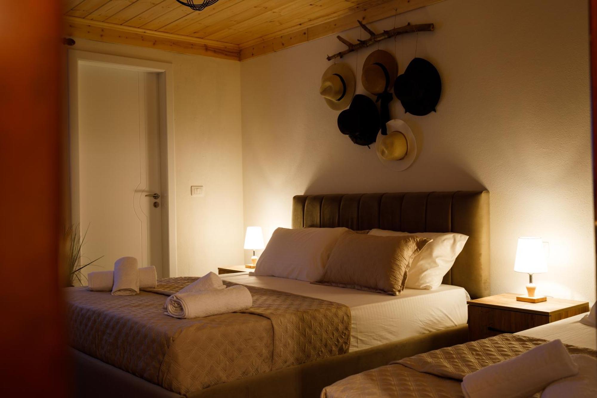 Gjirokastër Guva Guest House מראה חיצוני תמונה