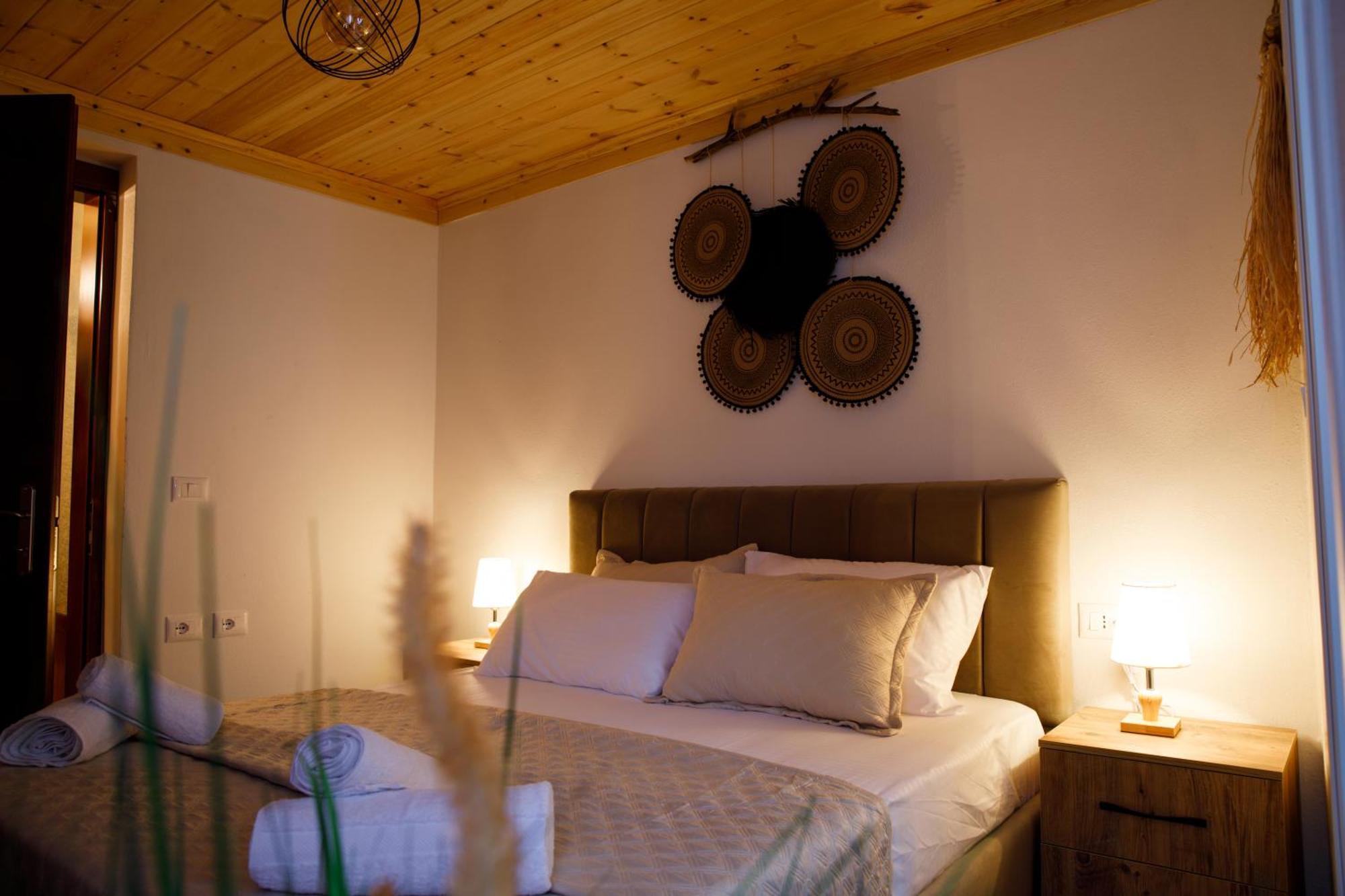Gjirokastër Guva Guest House מראה חיצוני תמונה